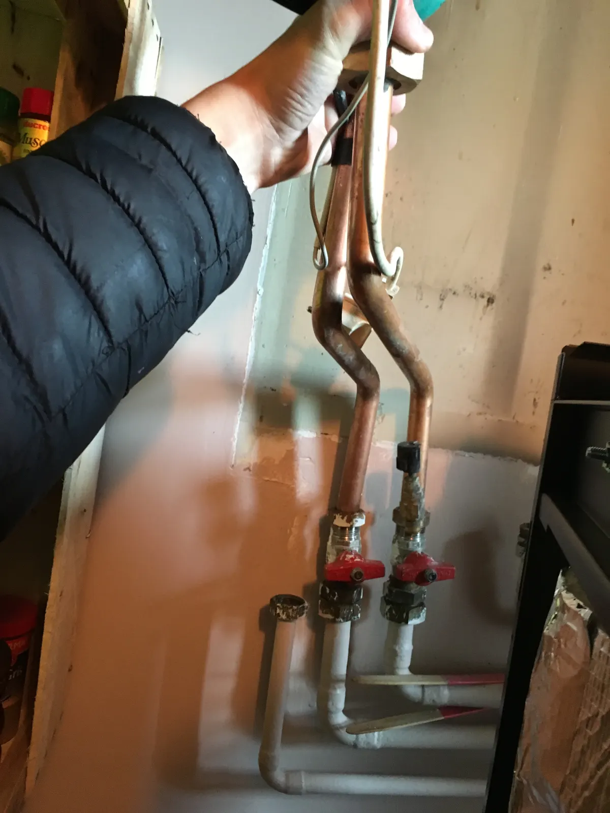 Dépose d'un ensemble de tubes cuivre lors d'un dépannage